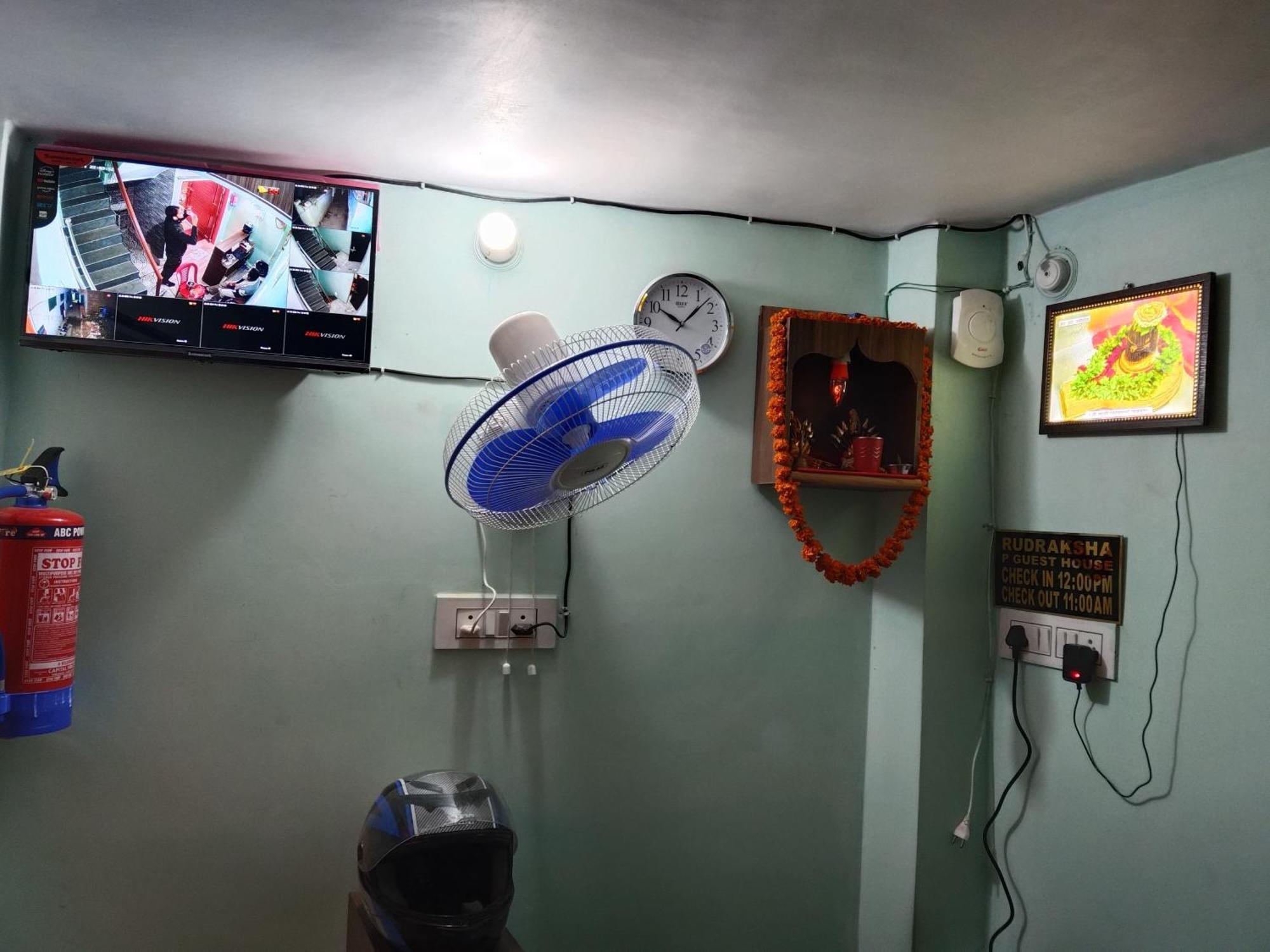 Rudraksha Hotel Varanasi Exterior photo